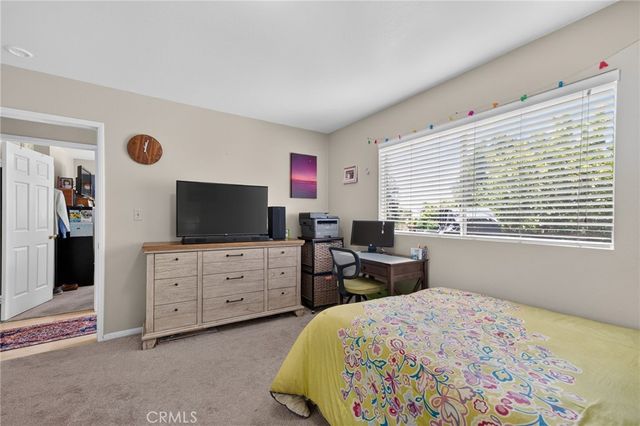 300 W Laurel Avenue, Sierra Madre, CA 91024