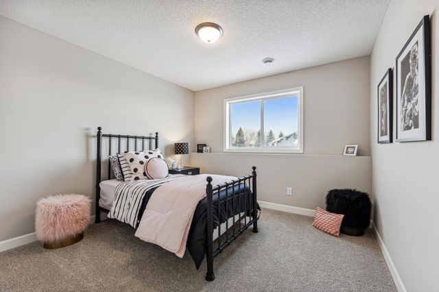 15781 Aquila Avenue, Savage, MN 55378