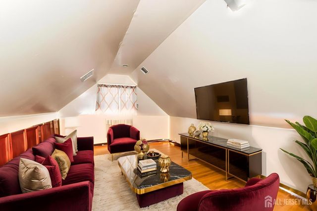 312 Kirkland Place, Perth Amboy, NJ 08861