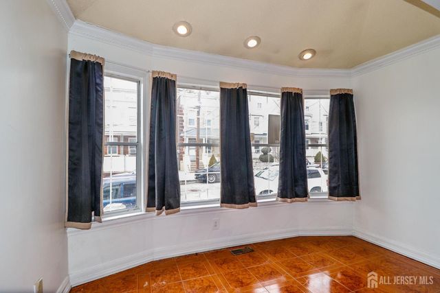 312 Kirkland Place, Perth Amboy, NJ 08861