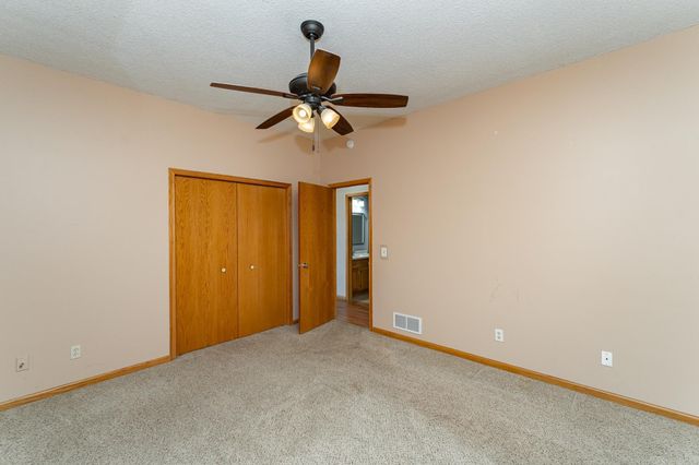 1937 Cabernet Lane NW, Rochester, MN 55901