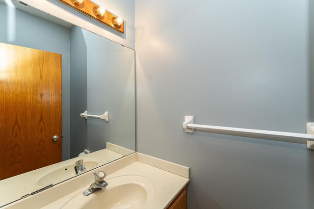 1937 Cabernet Lane NW, Rochester, MN 55901