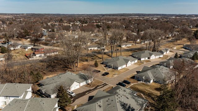 1937 Cabernet Lane NW, Rochester, MN 55901