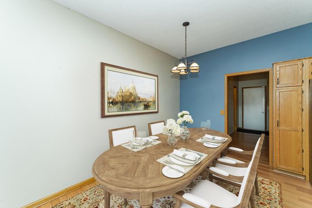 1937 Cabernet Lane NW, Rochester, MN 55901