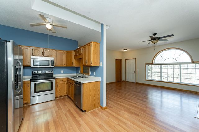 1937 Cabernet Lane NW, Rochester, MN 55901