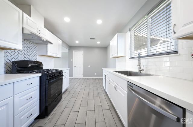 5000 Monterey Street, Bakersfield, CA 93306