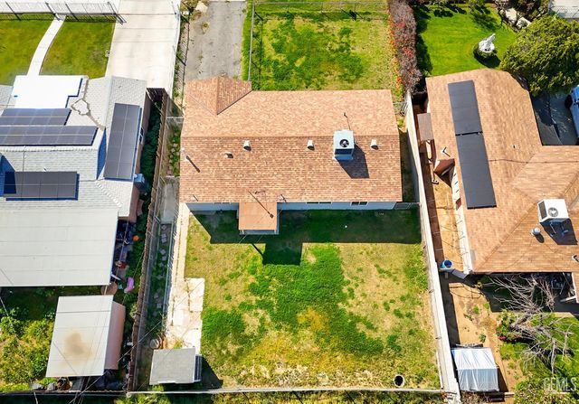 5000 Monterey Street, Bakersfield, CA 93306