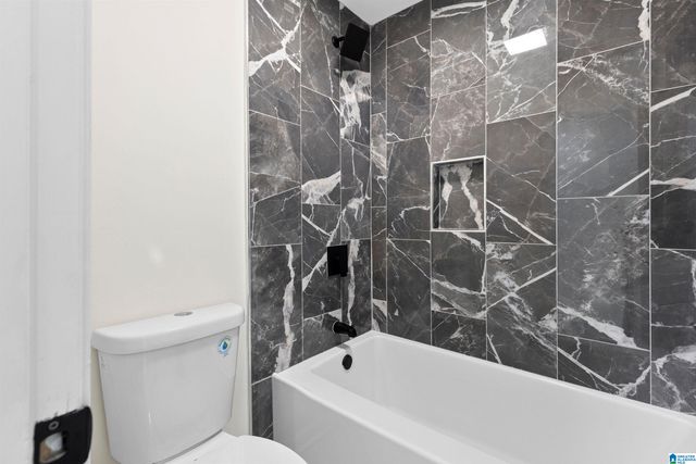 2898 COUNTY ROAD 15, Oneonta, AL 35121