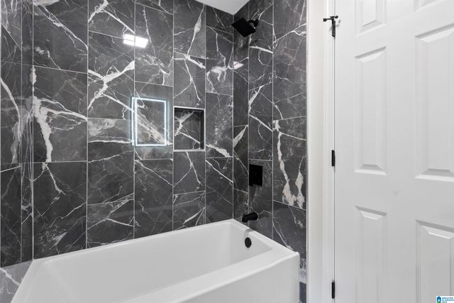 2898 COUNTY ROAD 15, Oneonta, AL 35121