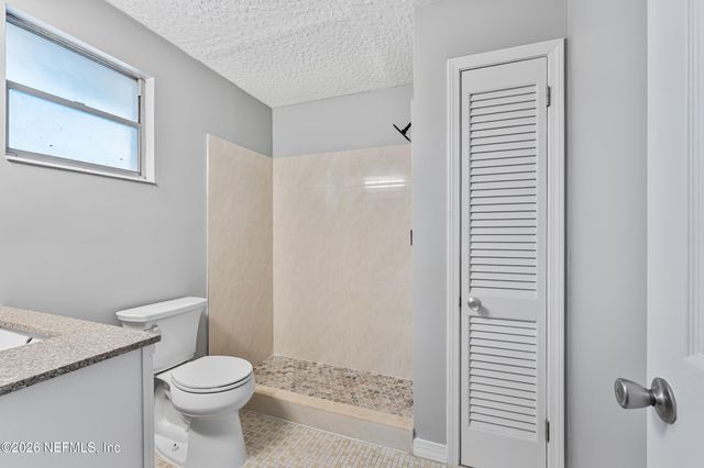 688 CLAIRE Lane, Orange Park, FL 32073