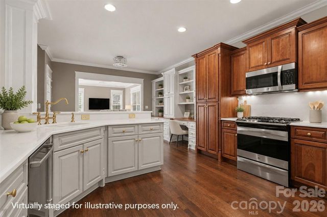 1004 Creekwalk Drive, Stanley, NC 28164