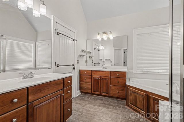 1004 Creekwalk Drive, Stanley, NC 28164