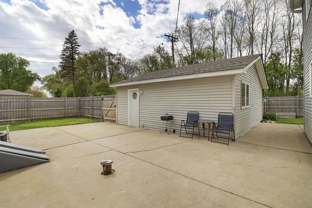 606 Gatewood DRIVE, Twin Lakes, WI 53181