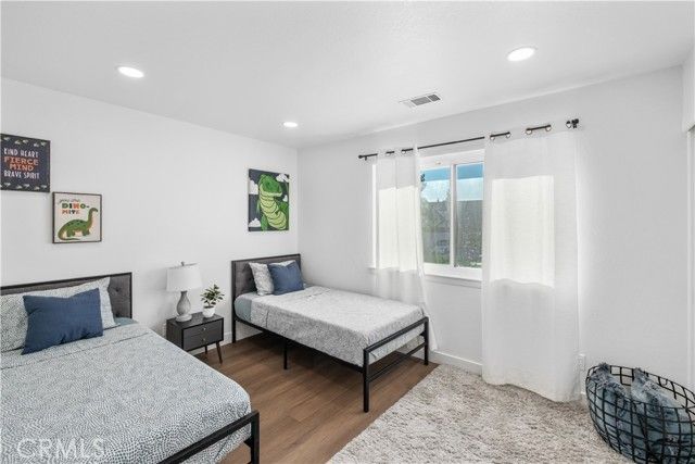 14208 Apple Creek, Victorville, CA 92395