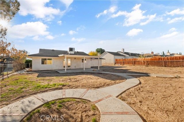 14208 Apple Creek, Victorville, CA 92395