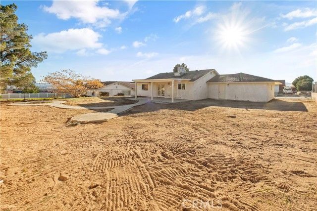 14208 Apple Creek, Victorville, CA 92395