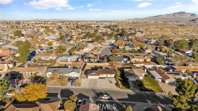 14208 Apple Creek, Victorville, CA 92395