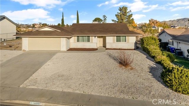 14208 Apple Creek, Victorville, CA 92395