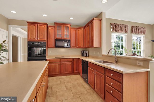 3 HIDDEN BROOK WAY, Sinking Spring, PA 19608