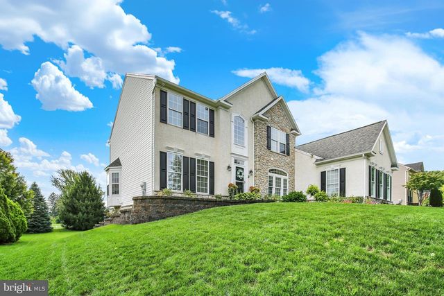 3 HIDDEN BROOK WAY, Sinking Spring, PA 19608