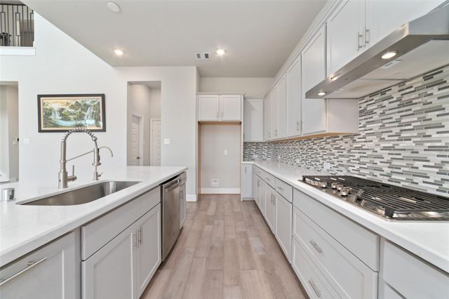 8802 Granary Gate Lane, Richmond, TX 77407