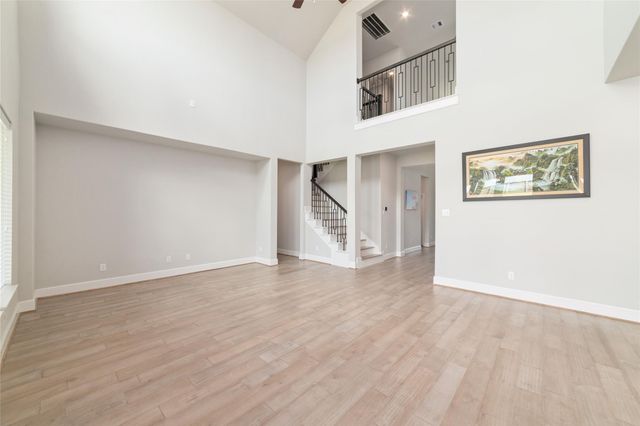 8802 Granary Gate Lane, Richmond, TX 77407