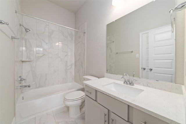 8802 Granary Gate Lane, Richmond, TX 77407