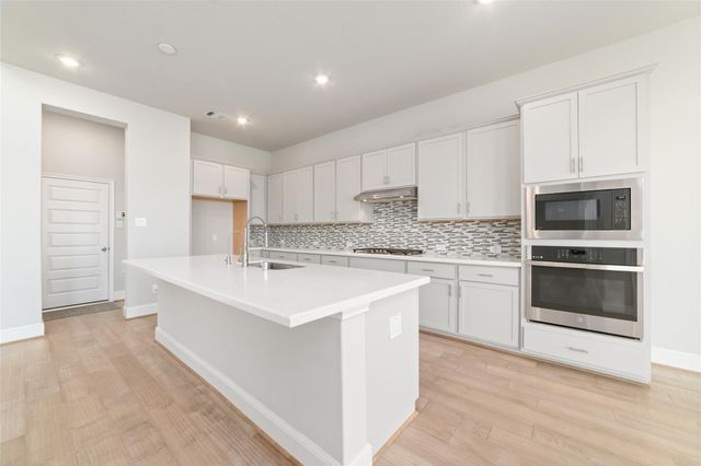 8802 Granary Gate Lane, Richmond, TX 77407