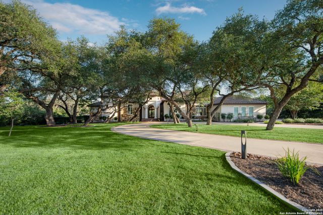 11118 ANAQUA SPGS, Boerne, TX 78006