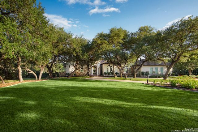 11118 ANAQUA SPGS, Boerne, TX 78006