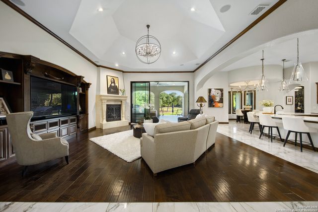 11118 ANAQUA SPGS, Boerne, TX 78006