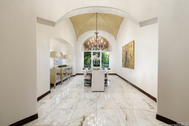 11118 ANAQUA SPGS, Boerne, TX 78006