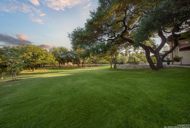 11118 ANAQUA SPGS, Boerne, TX 78006