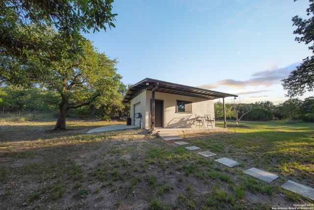 11118 ANAQUA SPGS, Boerne, TX 78006