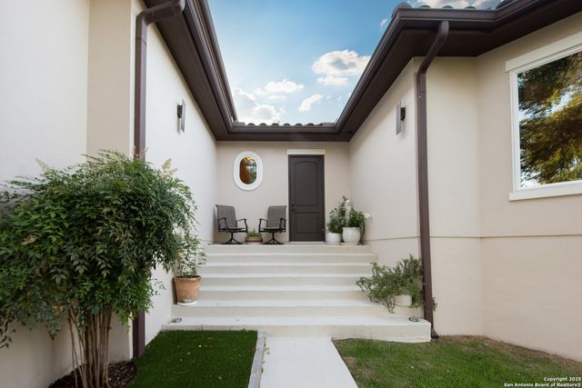 11118 ANAQUA SPGS, Boerne, TX 78006