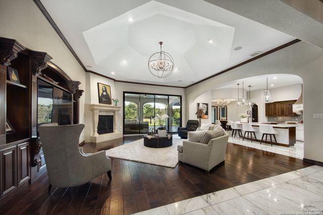 11118 ANAQUA SPGS, Boerne, TX 78006