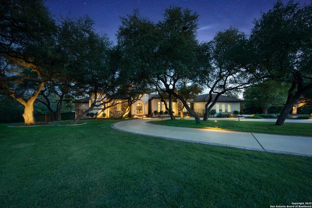 11118 ANAQUA SPGS, Boerne, TX 78006