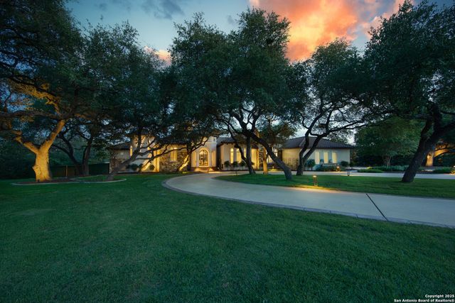 11118 ANAQUA SPGS, Boerne, TX 78006