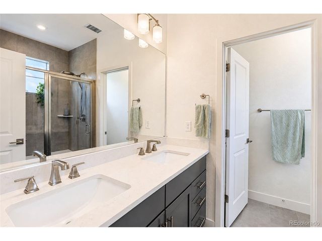 6102 W 28th Ct, Denver, CO 80214