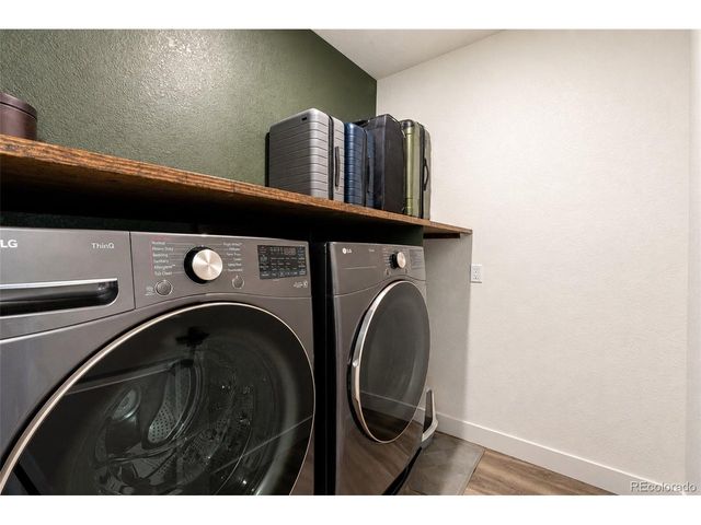 6102 W 28th Ct, Denver, CO 80214