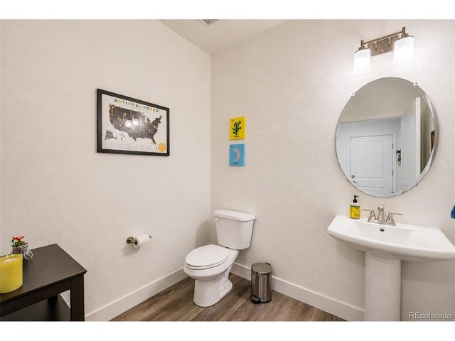 6102 W 28th Ct, Denver, CO 80214