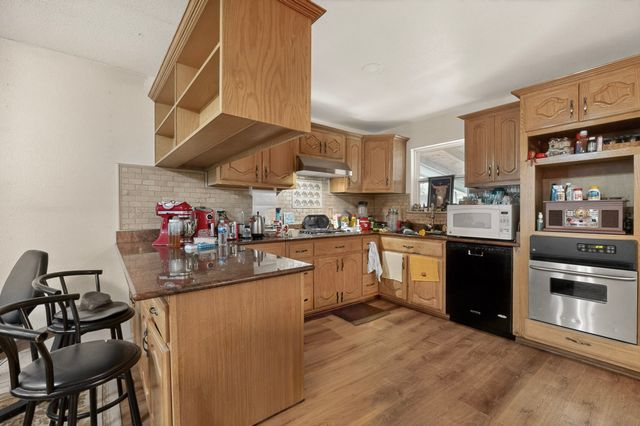 12207 Queen Drive, Balch Springs, TX 75180