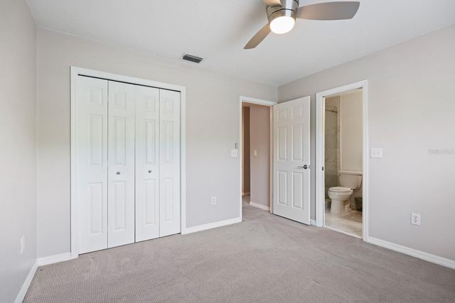 5208 LAUREL POINTE DRIVE, Valrico, FL 33596