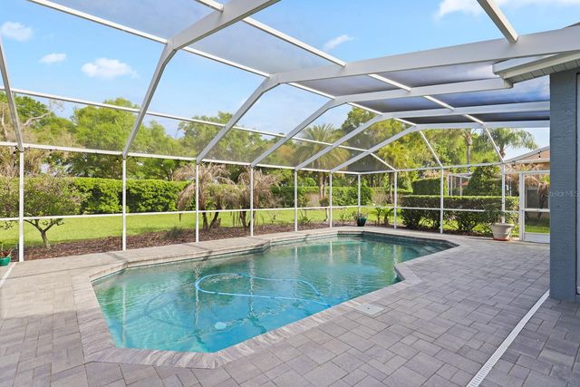 5208 LAUREL POINTE DRIVE, Valrico, FL 33596