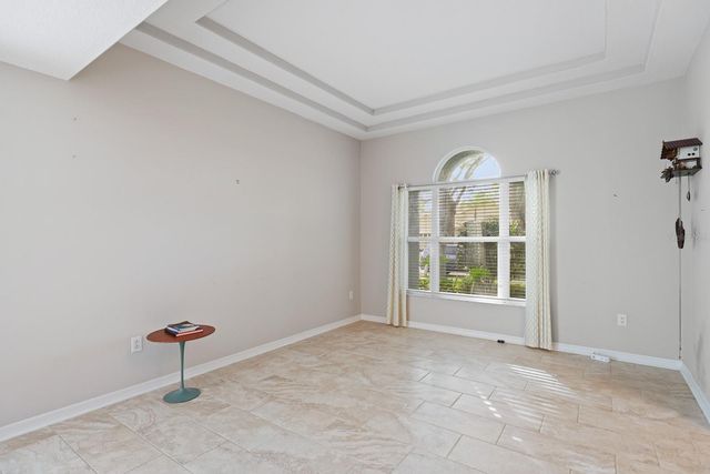 5208 LAUREL POINTE DRIVE, Valrico, FL 33596