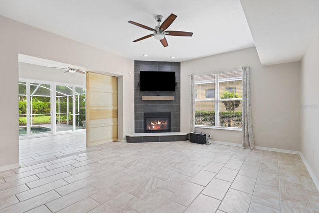 5208 LAUREL POINTE DRIVE, Valrico, FL 33596