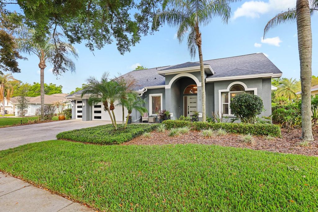 5208 LAUREL POINTE DRIVE, Valrico, FL 33596