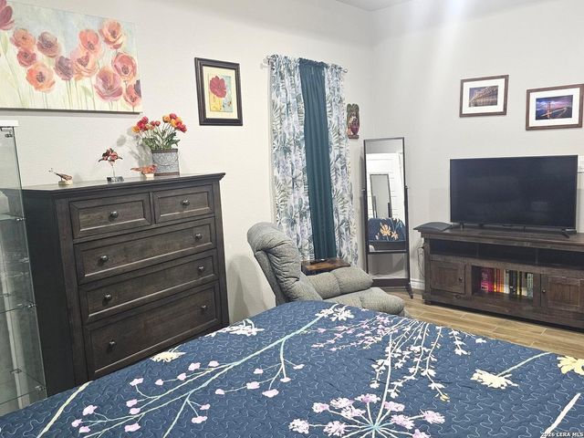 147 Bradley, San Antonio, TX 78211