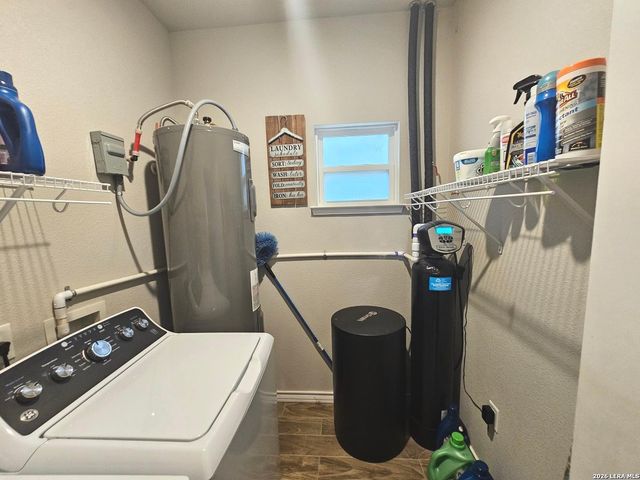 147 Bradley, San Antonio, TX 78211