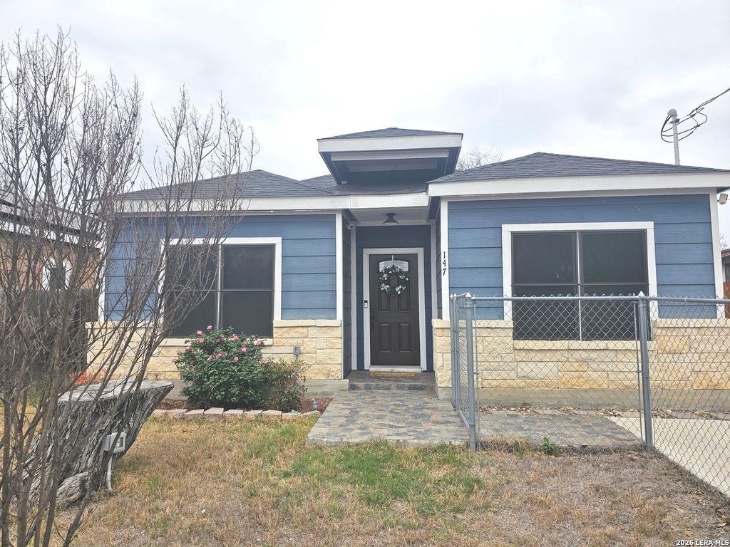 147 Bradley, San Antonio, TX 78211